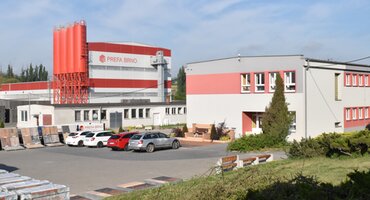 Administratívna budova a výrobná hala Prefa Brno, Oslavany