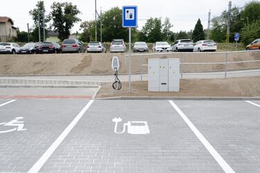 Stání vyhrazené pro elektromobily