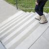 Betónové schody farba natural povrch tryskaný pásik - náhled č.2