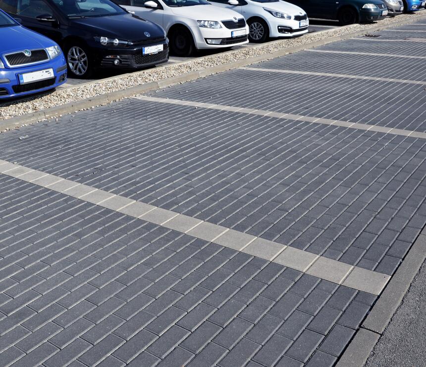 Betónová dlažba GRANIT® farba čierna - foto č.10