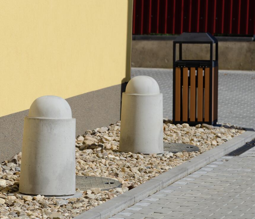 Betónový pätník VALEC farba natural povrch hladký - foto č.10
