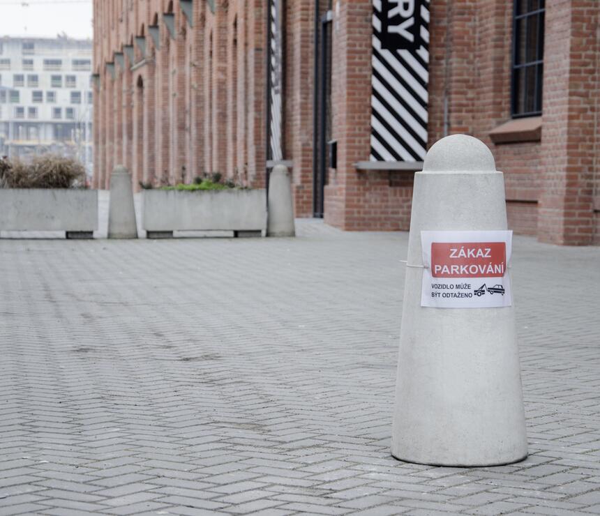Betónový pätník KUŽEĽ farba natural povrch hladký - foto č.4