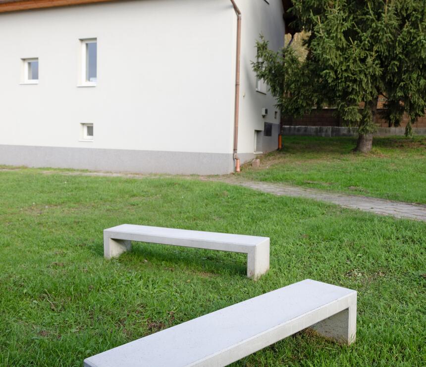 Betónová lavička PREFA LINIE - foto č.9