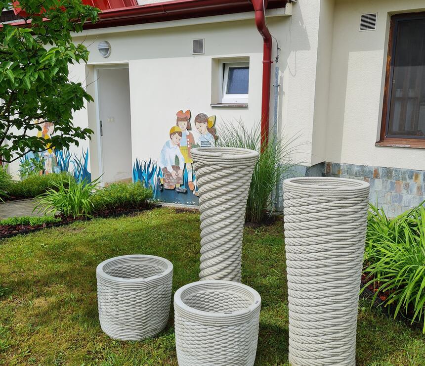 Kvetináč Olivia z 3D tlačeného betónu - foto č.7