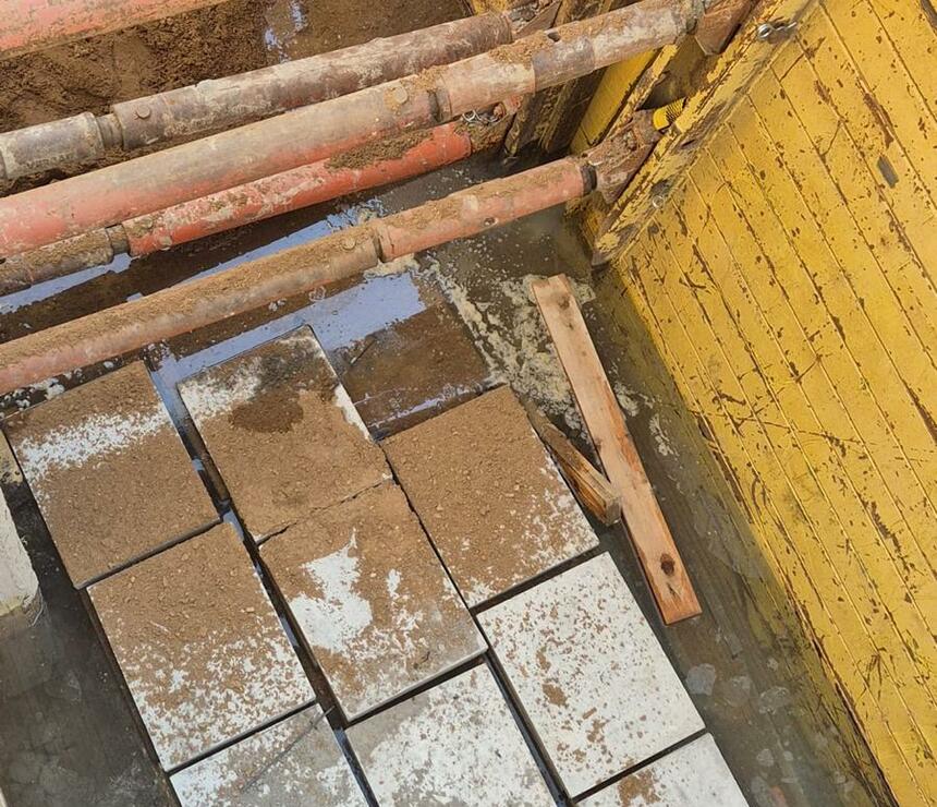 Energokanál tvaru U so zákrytovou doskou s ozubom - foto č.8