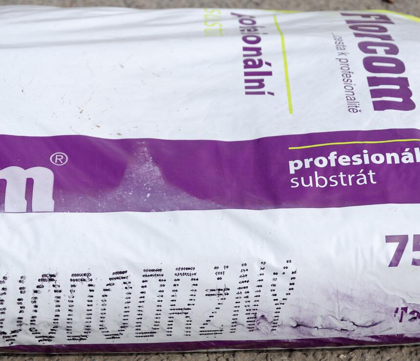 Florcom substrát vododržný s minerálom PROFI - foto č.2