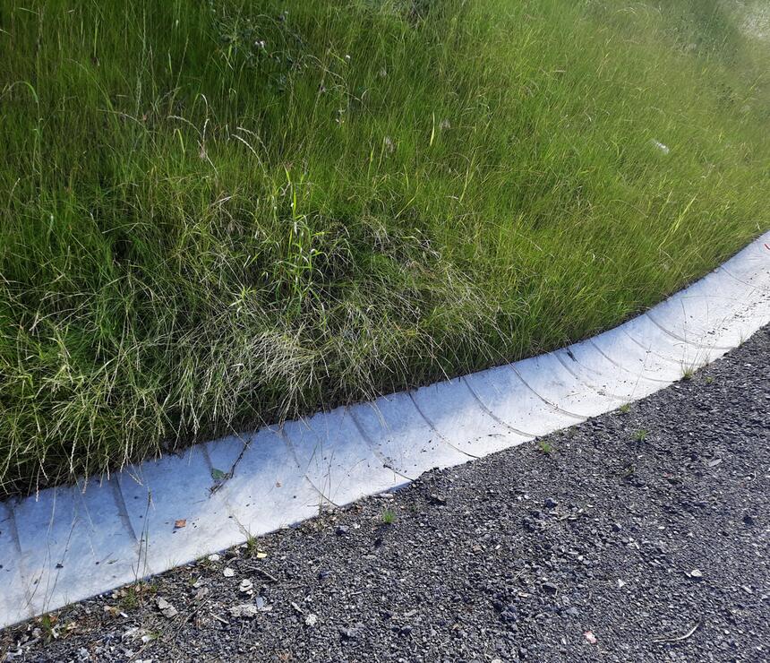 Betónový odvodňovací žľab - foto č.8