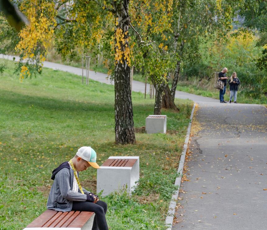 Betónová lavička BETO - foto č.10